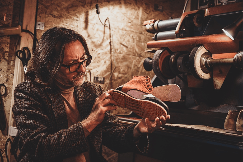 Inside the Life of a Sarajevo Shoemaker…