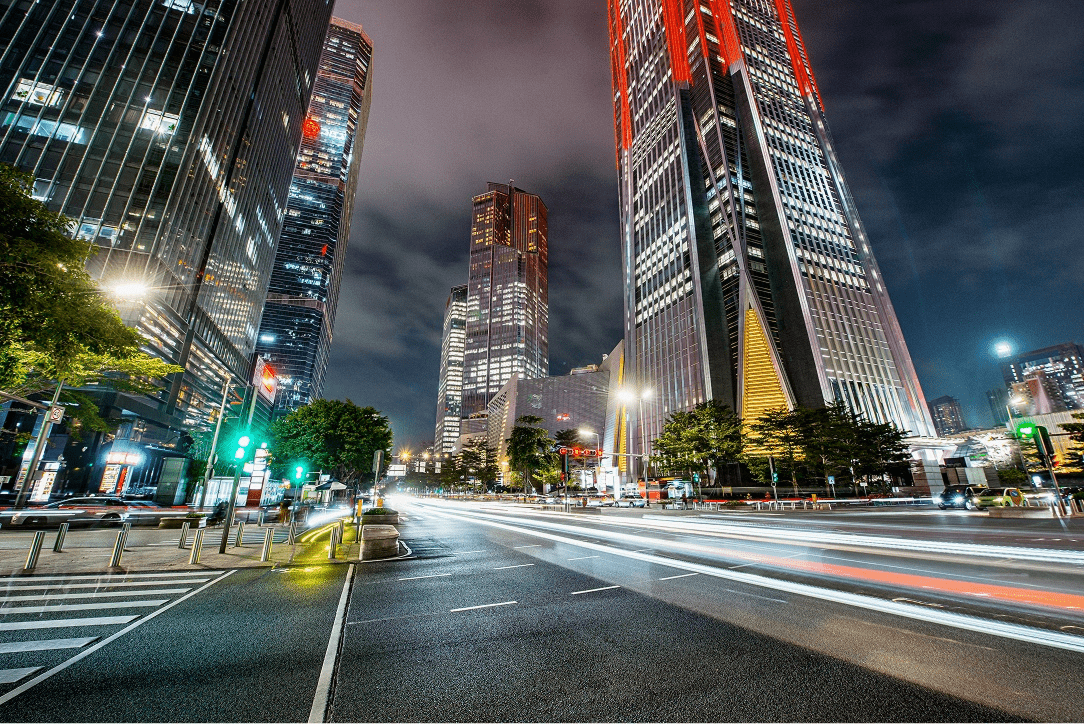 Tokyo After Dark: Neon Dreams and…