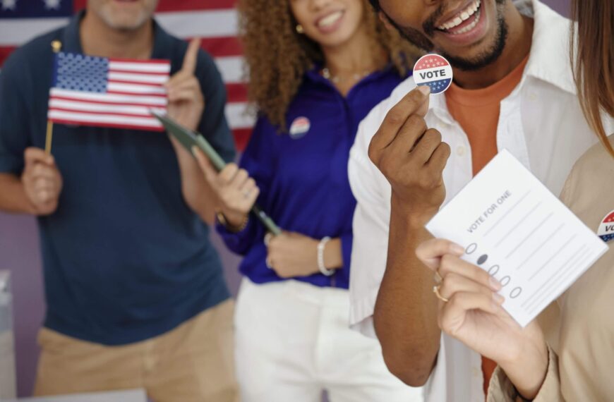 Election 2025: What the Early Polls Reveal